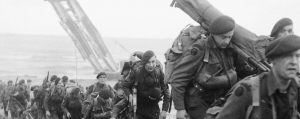 royal_marine_commandos_attached_to_3rd_division_move_inland_from_sword_beach_on_the_normandy_coast_6_june_1944-_b5071